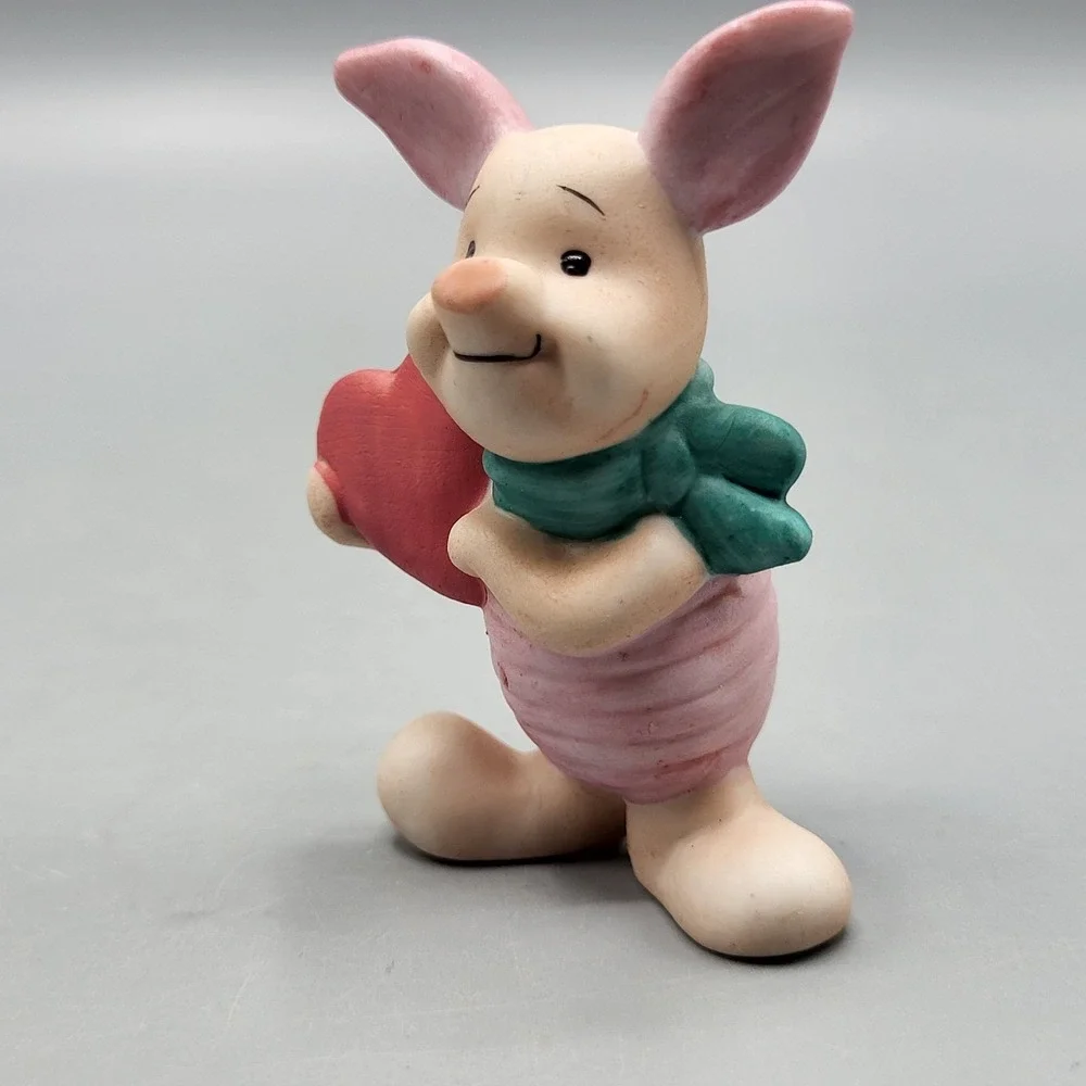 Disney Piglet Ceramic Figurine Small Heart Scarf Made in Japan Pink Shelf Decor